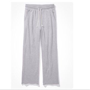 AE Wide-leg Fleece Sweatpants